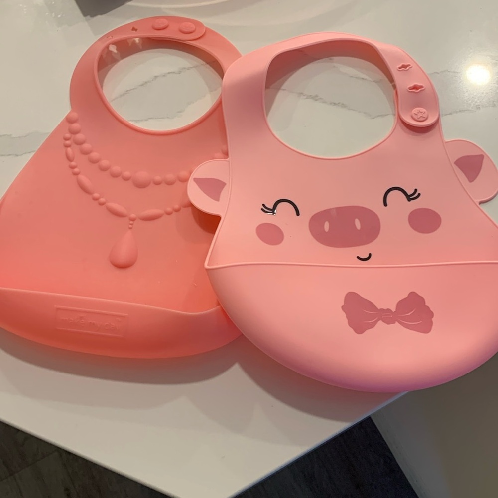 2 New Silicon Rubber Pink Bibs Food Safe